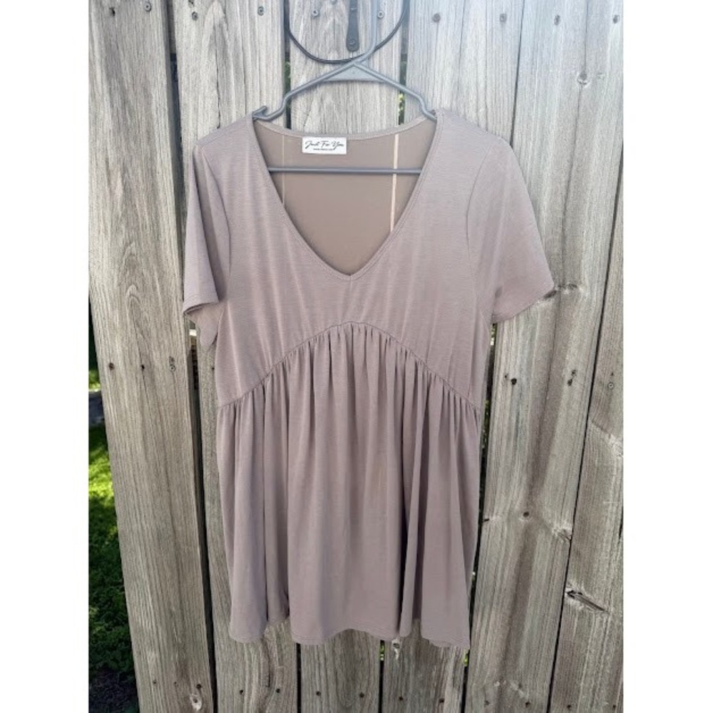 Babydoll Just For You Tunic Womens Medium Taupe V-Neck Short Sleeve Empire Waist